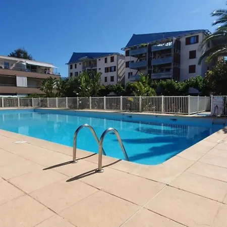 Apartment T2 In Lavandou - With Swimming Pool