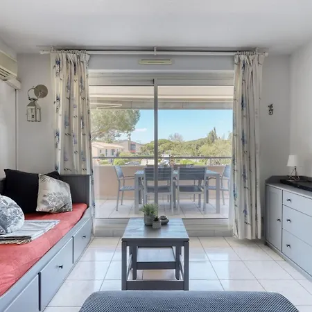 T2 In Lavandou - With Swimming Pool Apartment
