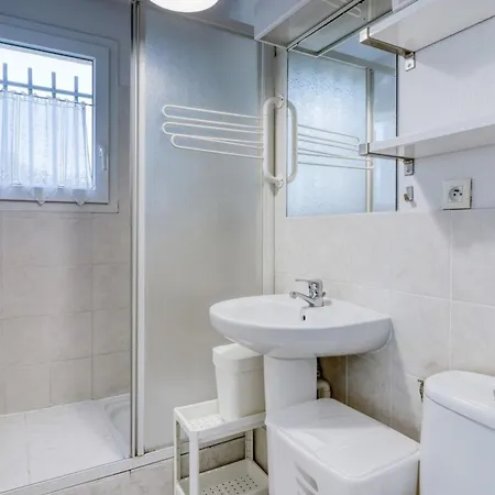 Apartment T2 In Lavandou - With Swimming Pool