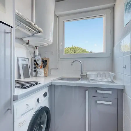 T2 In Lavandou - With Swimming Pool * Le Lavandou