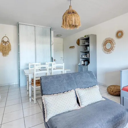 T2 In Lavandou - With Swimming Pool Apartment *